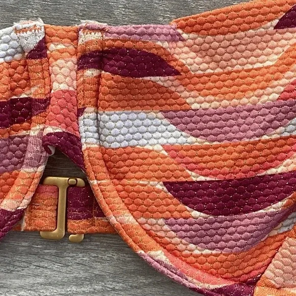 L*Space Shimmer Printed Tori Bikini Top, the wedge - Picture 6 of 11